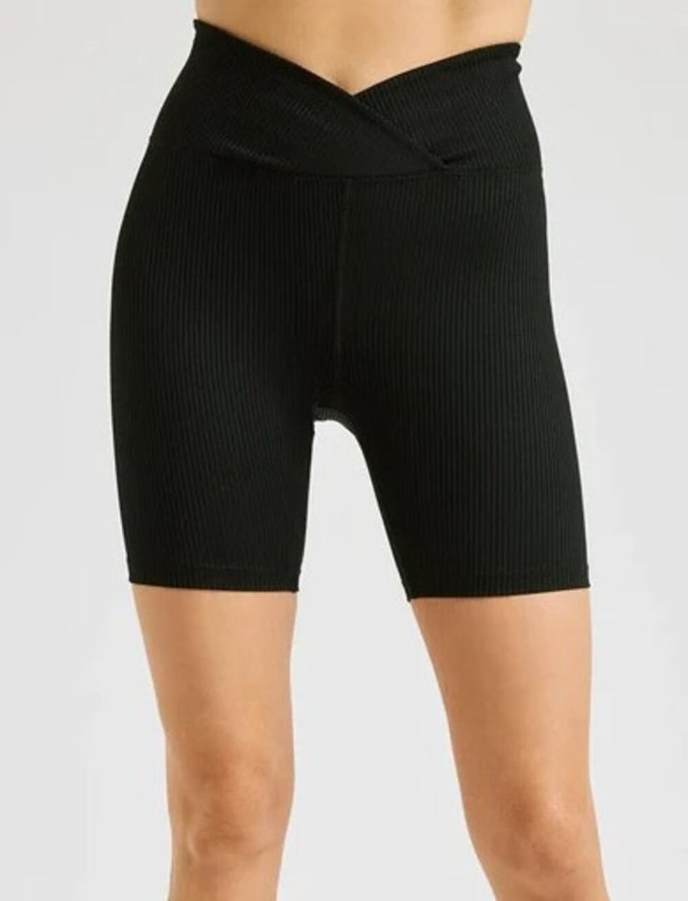 Year of Ours Ribbed V Waist Biker Short Black Womens Size Small